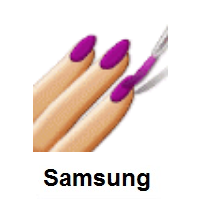Nail Polish: Medium-Light Skin Tone on Samsung