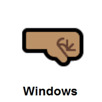 Right-Facing Fist: Medium Skin Tone on Microsoft Windows