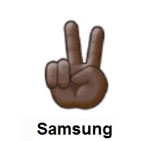 Victory Hand: Dark Skin Tone on Samsung