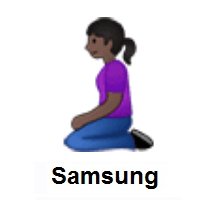 Woman Kneeling: Dark Skin Tone on Samsung